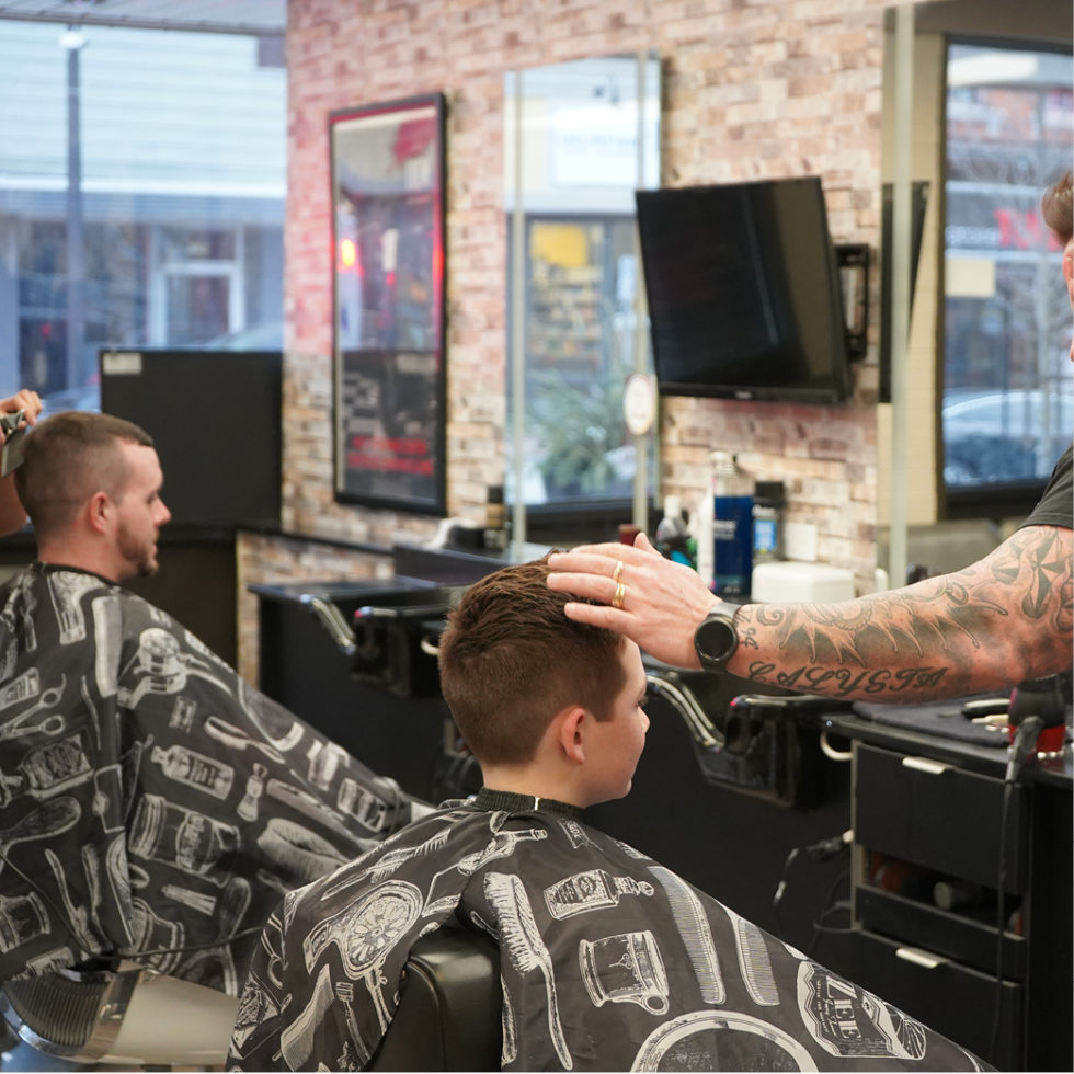 MENS Golden Scissors